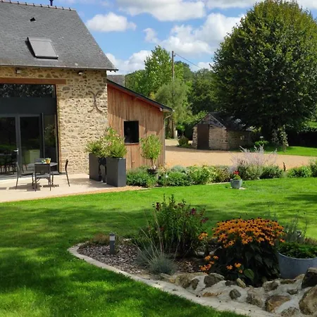 L'atelier Des Hirondelles 度假居